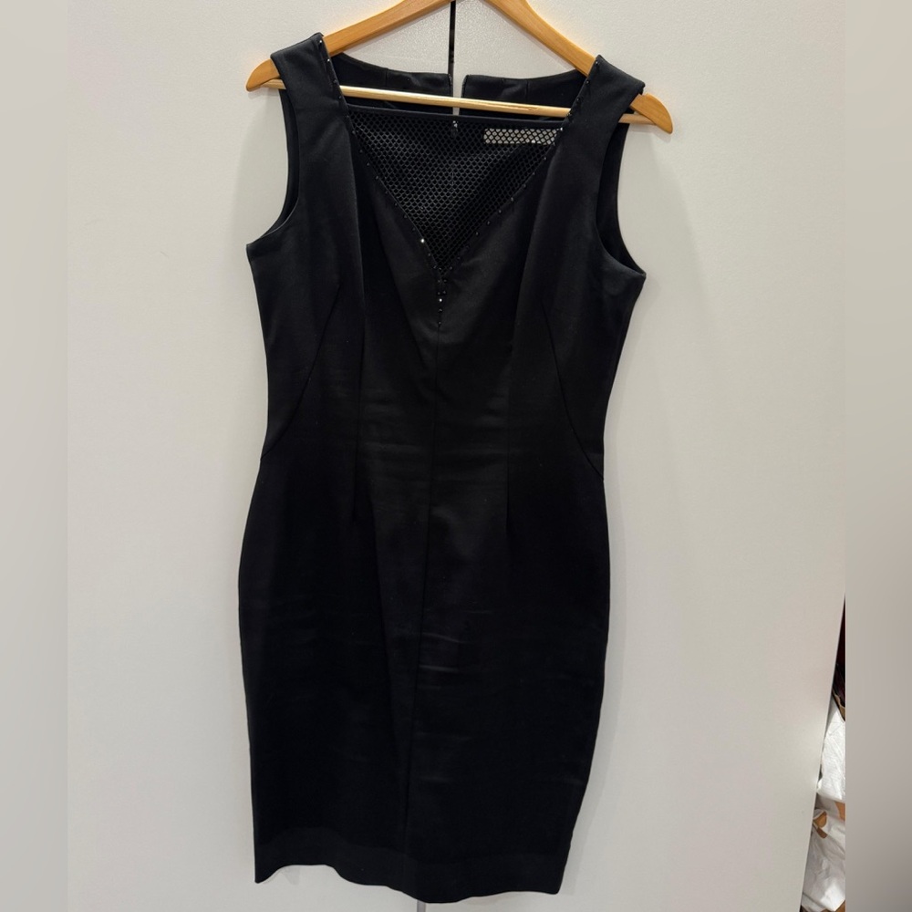 Elegant Black Sleeveless Dress